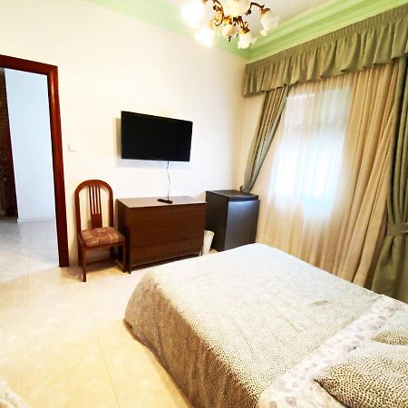 La Malvarrosa Beach Rooms In Shared Apartment バレンシア エクステリア 写真