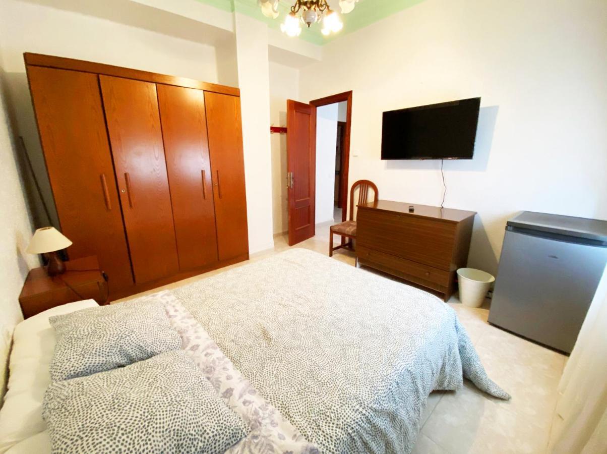 La Malvarrosa Beach Rooms In Shared Apartment バレンシア エクステリア 写真