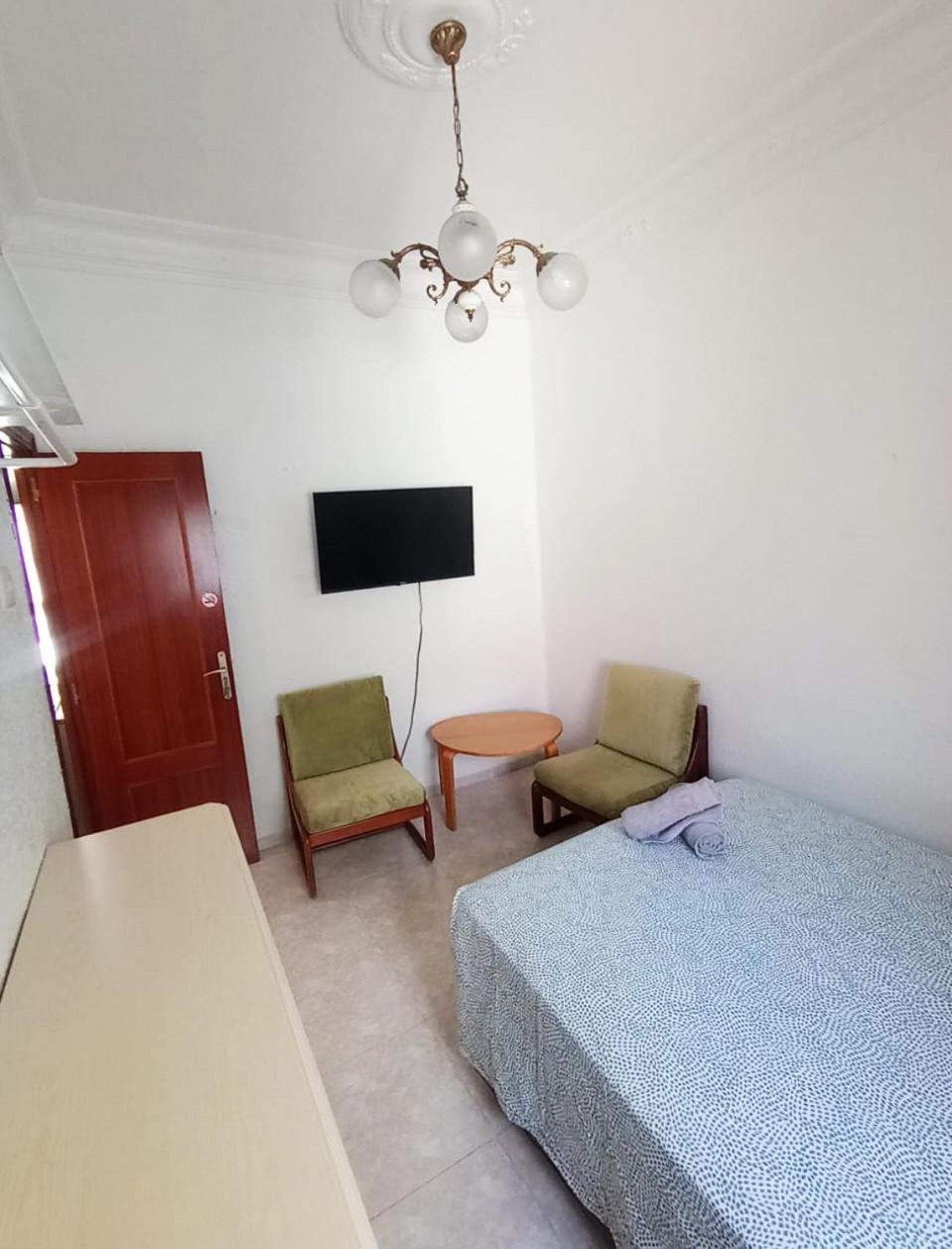 La Malvarrosa Beach Rooms In Shared Apartment バレンシア エクステリア 写真